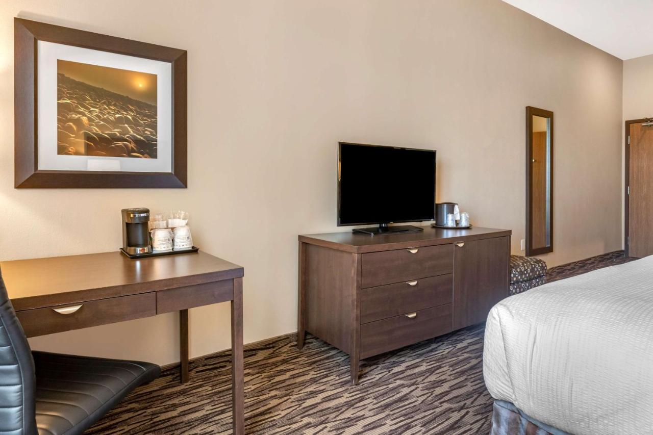 Best Western Plus Bridgewater Hotel & Convention Centre Εξωτερικό φωτογραφία